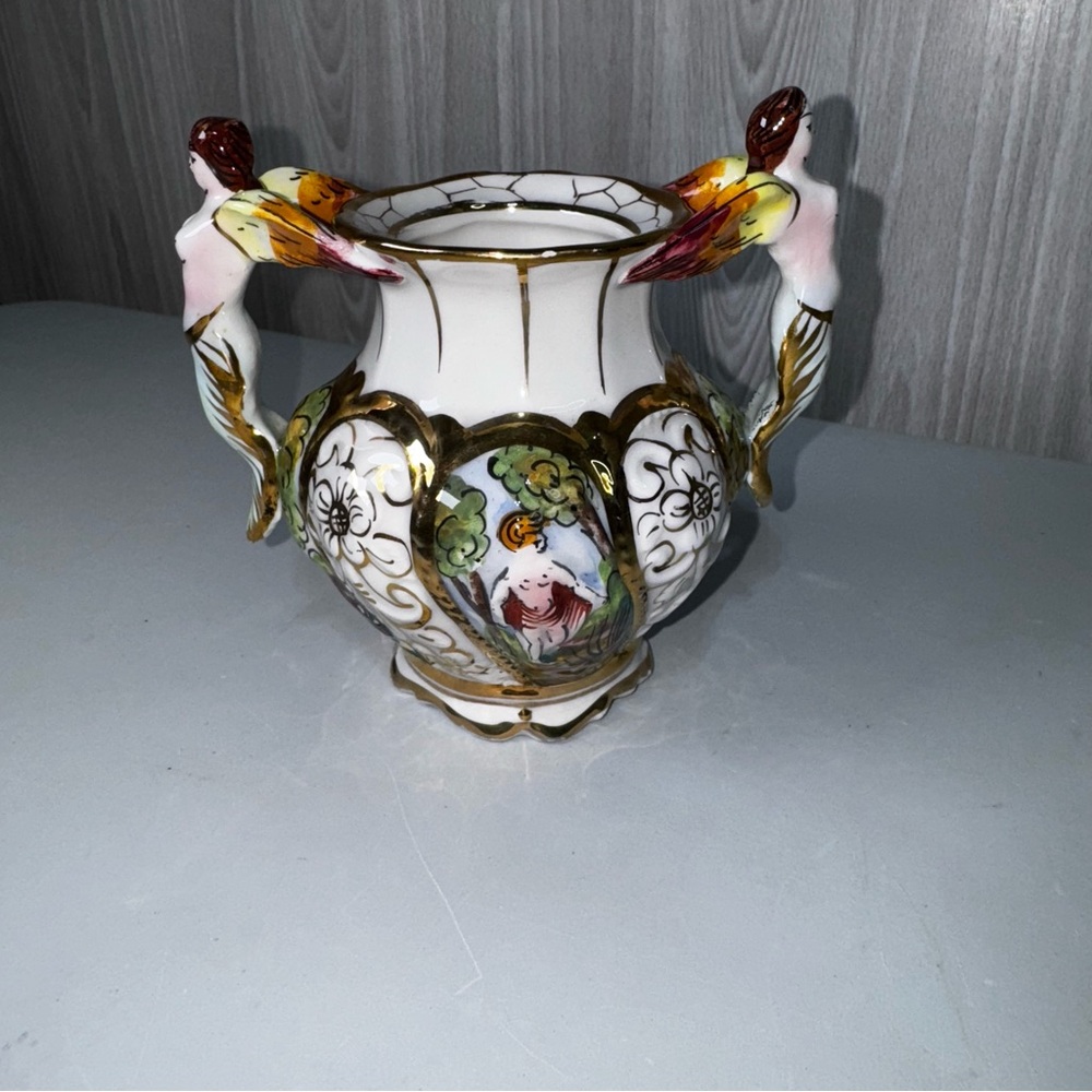 Capodimonte Italy Cherub‎ Nymph Sugar Dish Vase Porcelain Stamped 499 Gold Lit